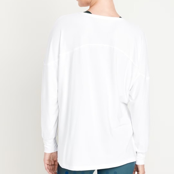 NWT OLD NAVY Cloud 94 Soft Long Sleeve TUNIC Color: White Lilies - Picture 2 of 9